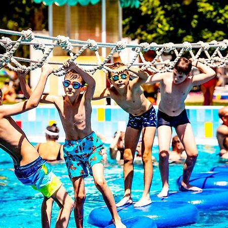 Sunset Wellness Apartman Zalakaros Lägenhet Exteriör bild